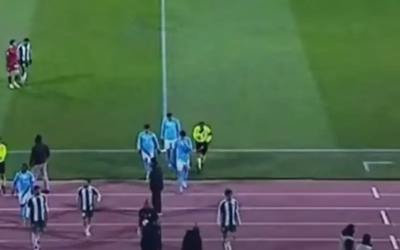 إيقاف مباراة الفيصلي والأهلي في الدوري الأردني بسبب صافرات الإنذار